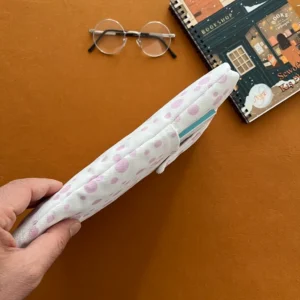 Pembe Puantiyeli Cepli Kumaş Kitap Kılıfı - Görsel 3